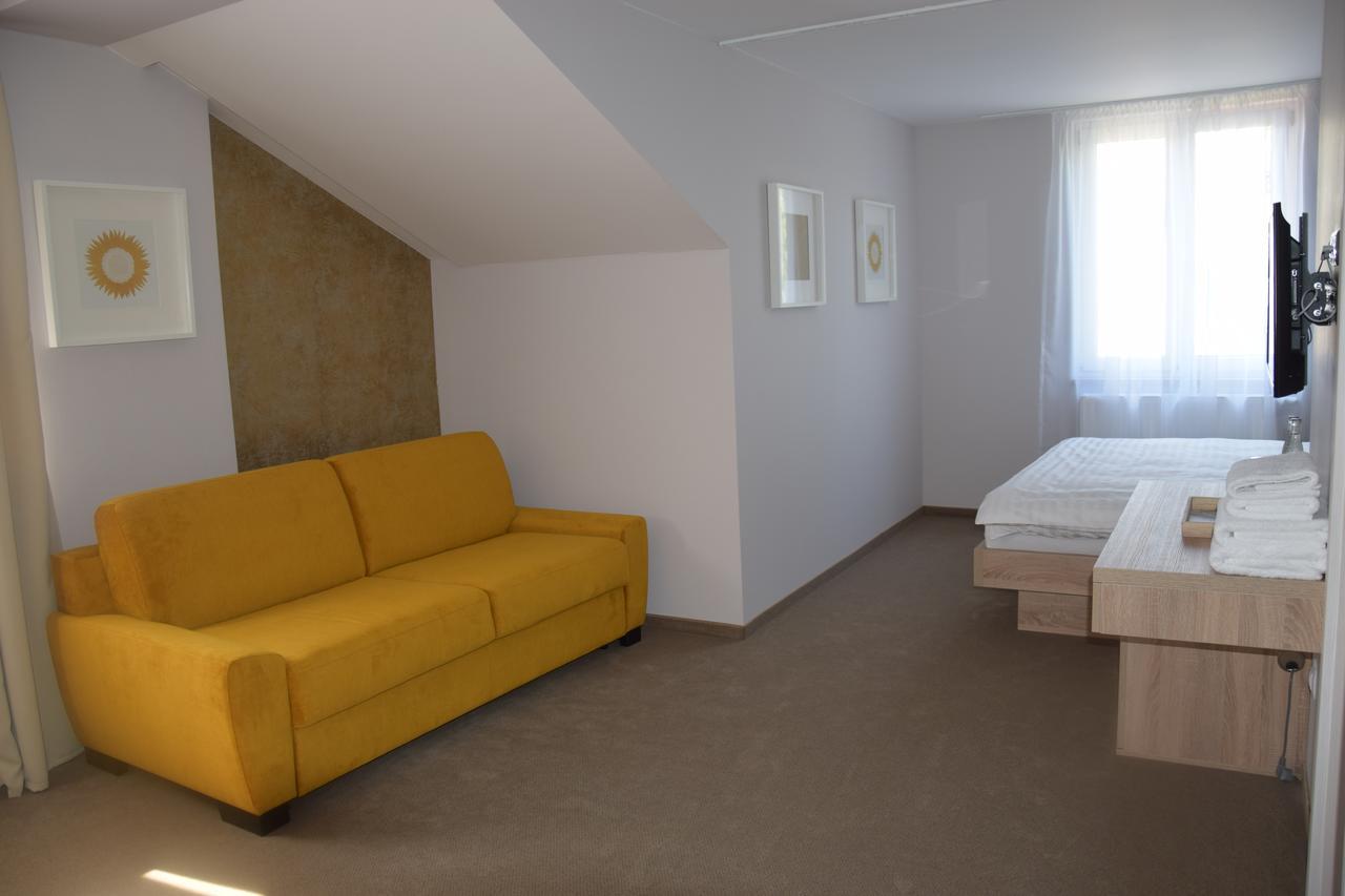 Hotel Rokiten Moravsky Krumlov Ngoại thất bức ảnh