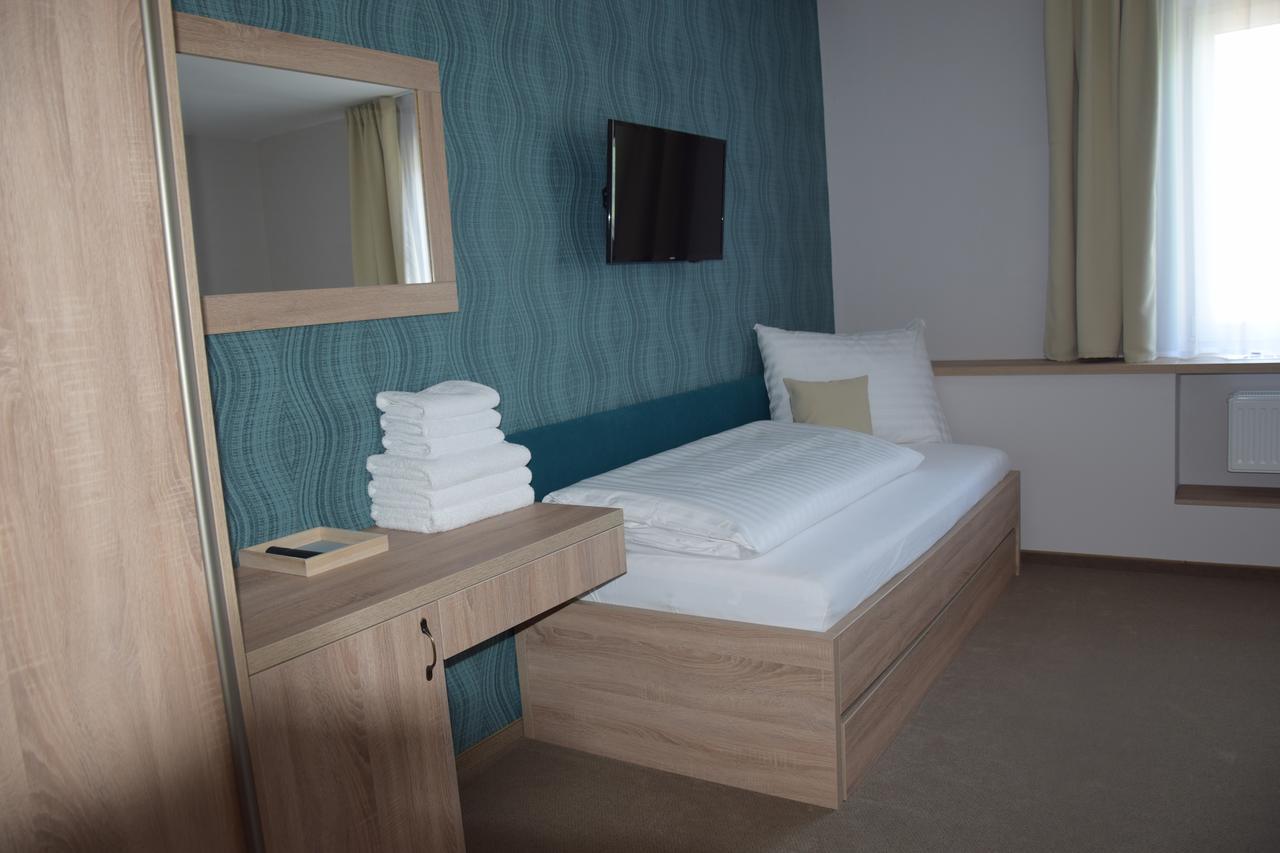 Hotel Rokiten Moravsky Krumlov Ngoại thất bức ảnh